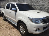 31/05/2016 - Caminhonete tomada em assalto pode ter sido utilizada em arrombamento de caixas  